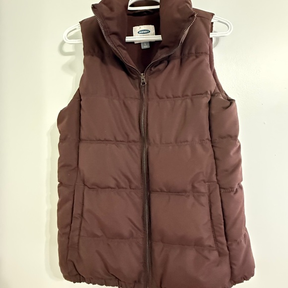 Old Navy Jackets & Blazers - Old Navy Chocolate Puffer Vest Small VGUC